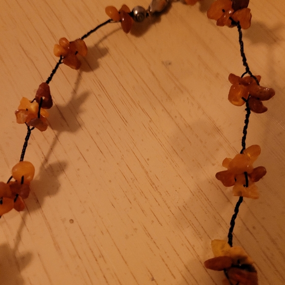 Semiprecious Stone Necklace with Resin Poppies from Ukraine 🇺🇦 - Picture 3 of 12